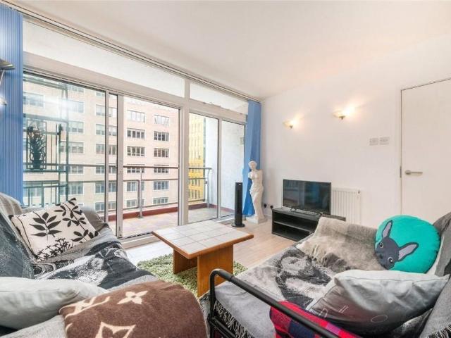 Apartment for rent in Saint Giles, Bloomsbury