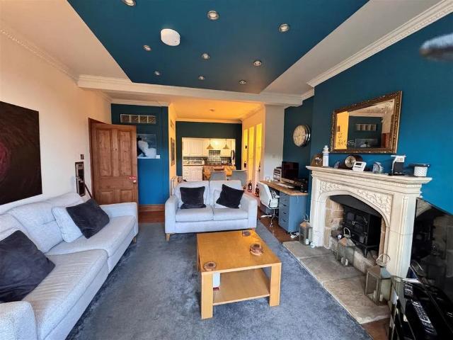 Apartment for rent in Townstal, South Hams