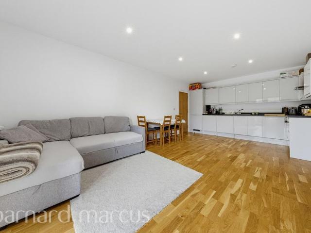Apartment for rent in Wallington, Greater London