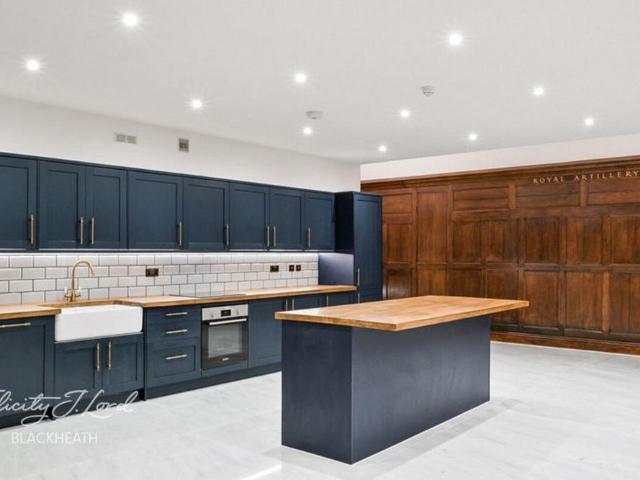 Apartment for rent in Shooters Hill, Greater London