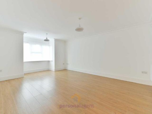 Apartment for rent in Epsom, Epsom and Ewell