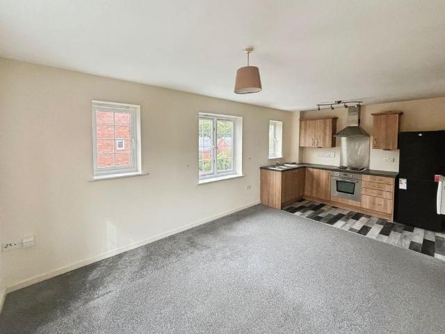 Apartment for rent in Prestolee, Lee Bank