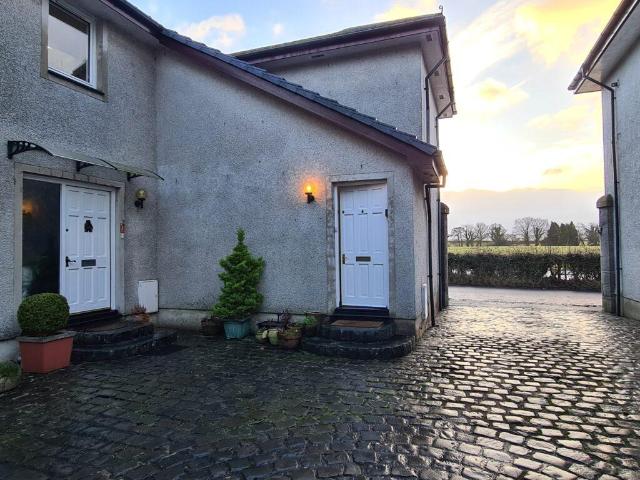 Flat for rent in Cardross, Scotland