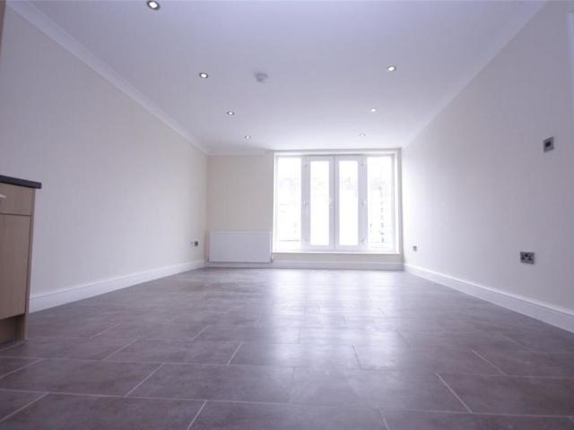 Apartment for rent in Plaistow, Greater London