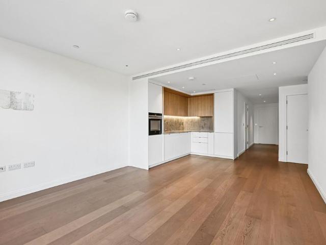 Apartment for rent in Kennington, Greater London