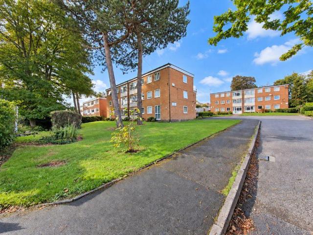 Flat for rent in Sutton Coldfield, West Midlands