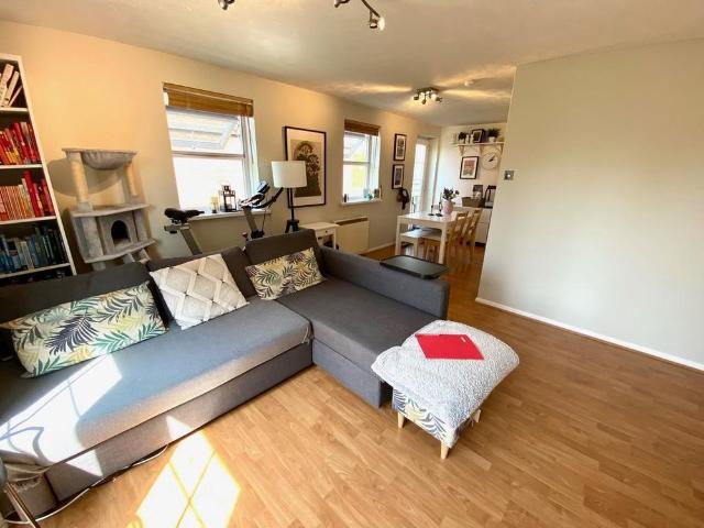 Apartment for rent in City Centre, Falcon Lodge