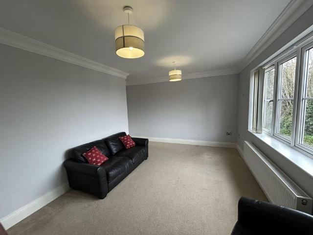 Apartment for rent in Dorridge, West Midlands