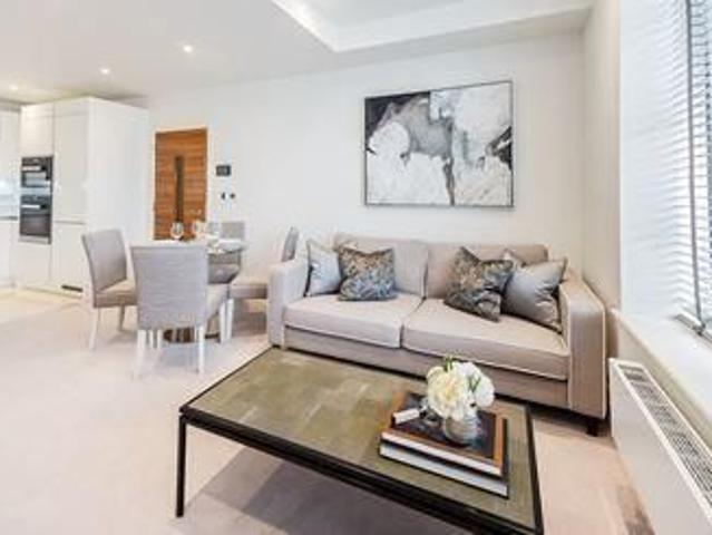 Apartment for rent in London Borough of Hammersmith and Fulham, Greater London