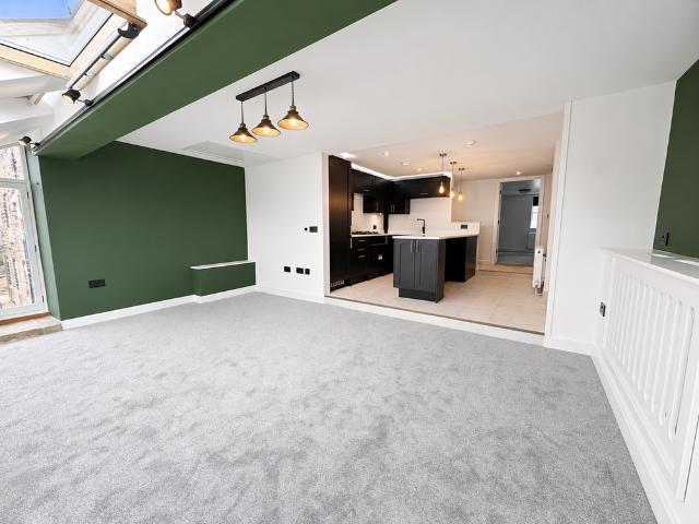 Apartment for rent in Wilsden, West Yorkshire