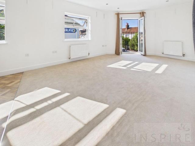 Apartment for rent in New Town, Horsham