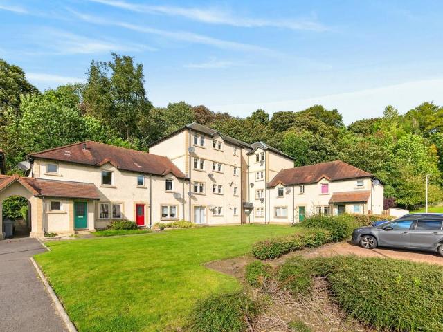Flat for rent in Kirkhill, Penicuik