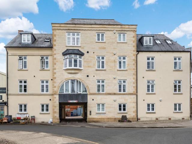 Flat for rent in Chesterton, Fossebridge