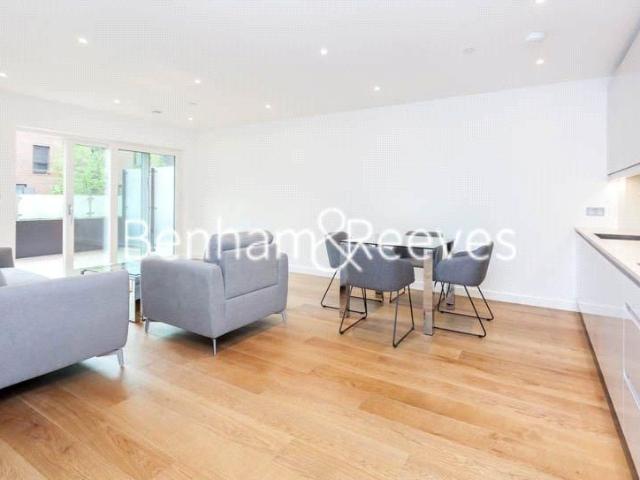 Apartment for rent in Colindale Gardens, Greater London