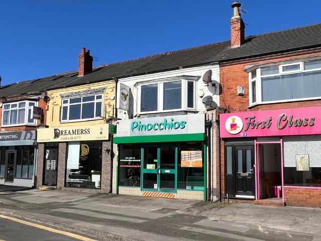 Flat for rent in Ashton upon Mersey, Trafford Park
