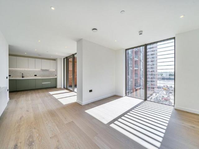 Apartment for rent in London Borough of Hammersmith and Fulham, Greater London