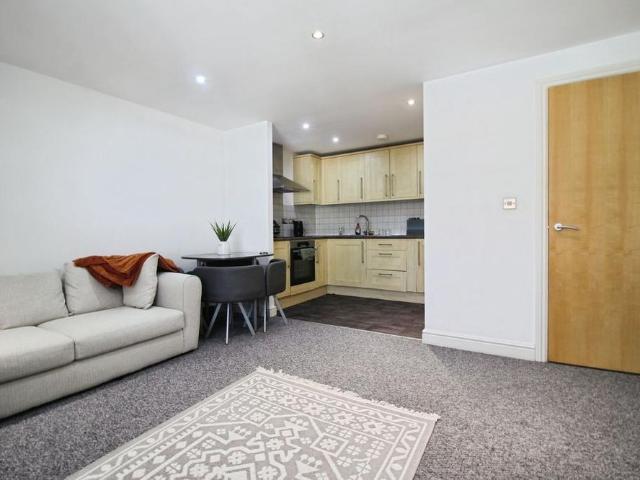 Apartment for rent in Westrop, Highworth