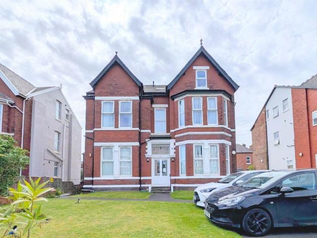 Flat for rent in Meols Cop, Southport