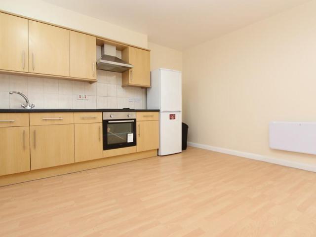 Flat for rent in Greater London