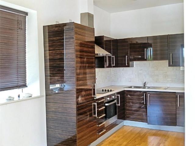 Flat for rent in Wallington, Greater London