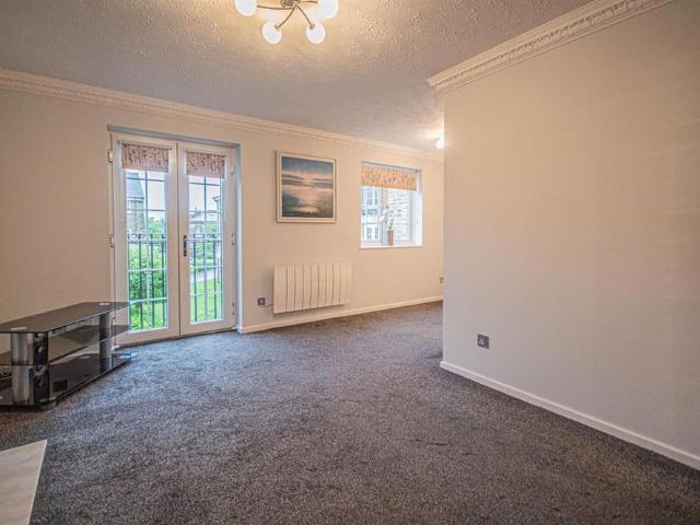 Apartment for rent in Huddersfield, West Yorkshire