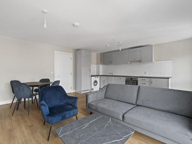 Apartment for rent in Enborne, West Berkshire