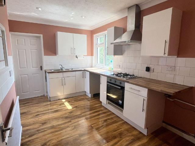 Apartment for rent in Ashurst Bridge, Hampshire