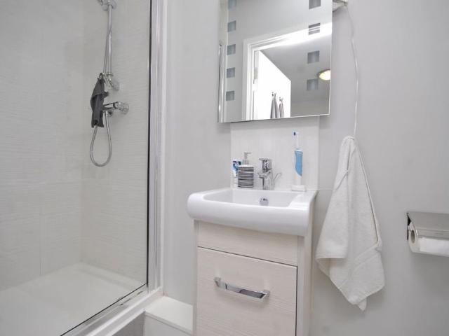 Apartment for rent in Horn Park, Cat Hill