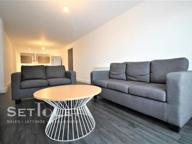 Apartment for rent in Highfields, Old Wharf