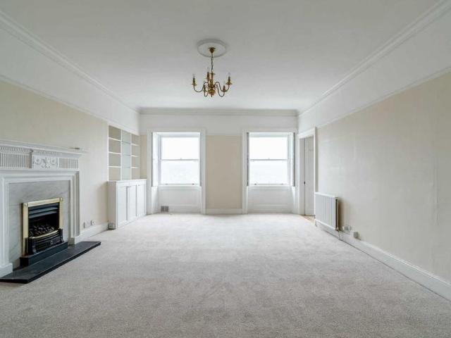Apartment for rent in Somers Town, Greater London