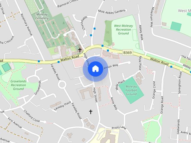 Apartment for rent in Blackhills, Surrey
