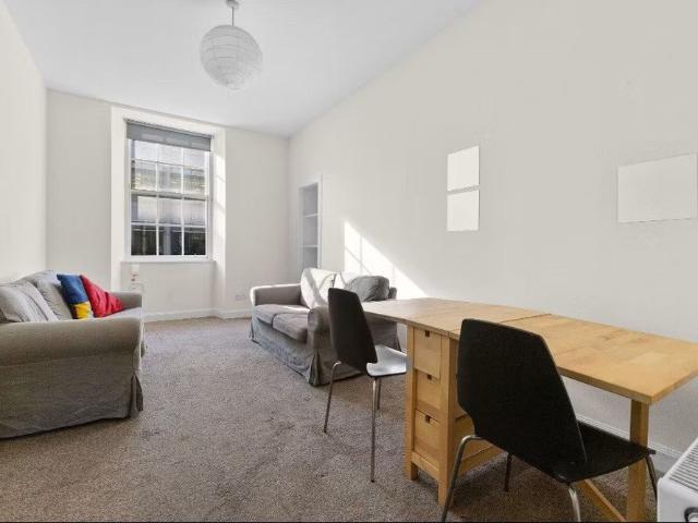 Apartment for rent in Lauriston, Scotland
