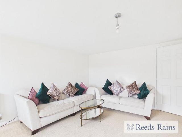 Apartment for rent in London Borough of Havering, Greater London