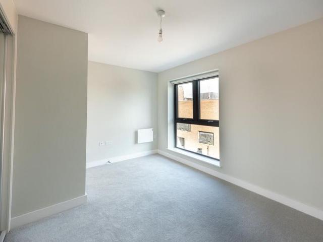 Apartment for rent in Enborne, West Berkshire