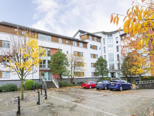 Flat for rent in Spike Island, Feckenham