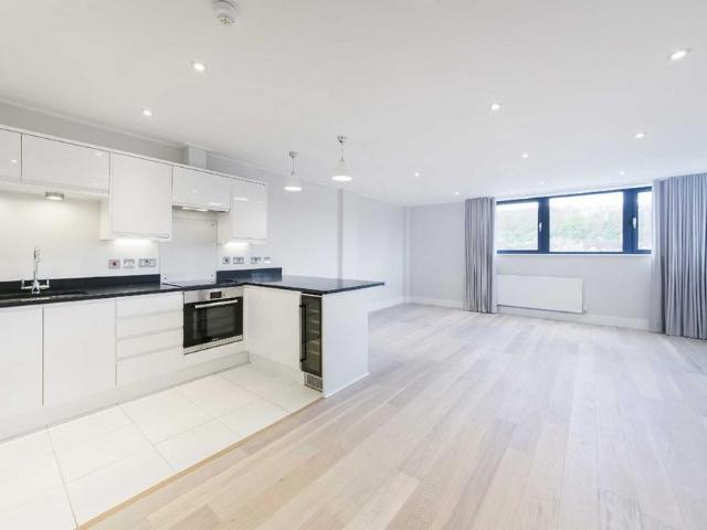 Apartment for rent in Green Street Green, Greater London