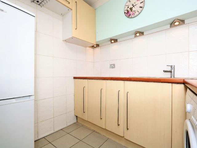 Apartment for rent in The Drives, Dennistoun