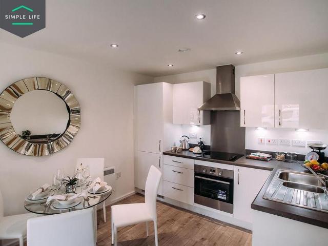 Apartment for rent in Burnedge, Greater Manchester