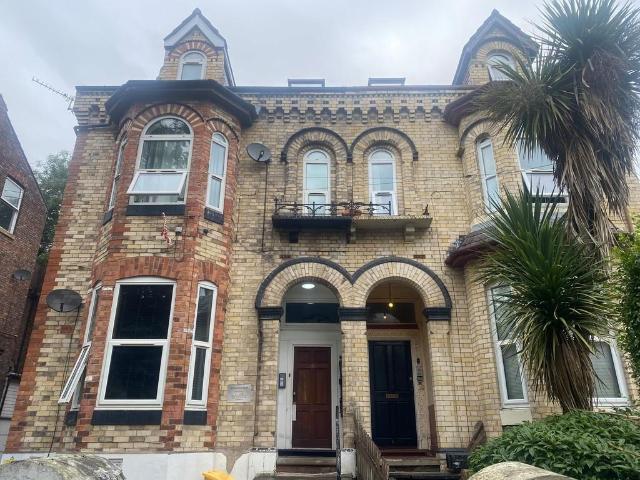 Flat for rent in Georgia, Greater Manchester