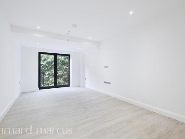 Flat for rent in Nork, Red Hill