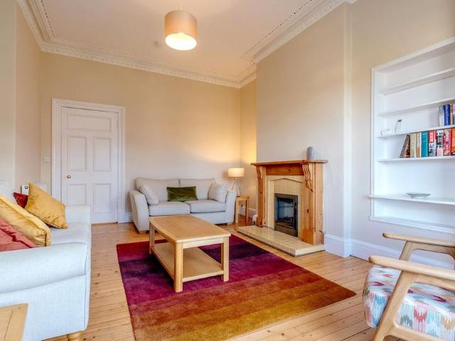 Apartment for rent in Blackford, Scotland