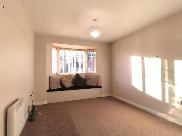 Apartment for rent in Chadsmoor, Staffordshire