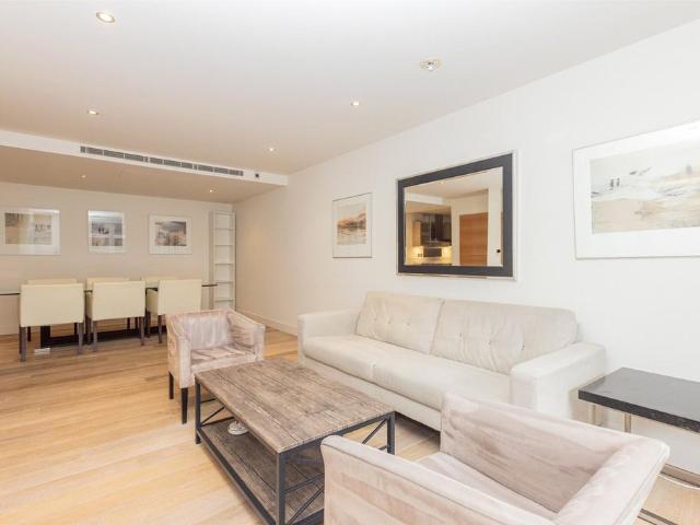 Flat for rent in Imperial Wharf, Greater London