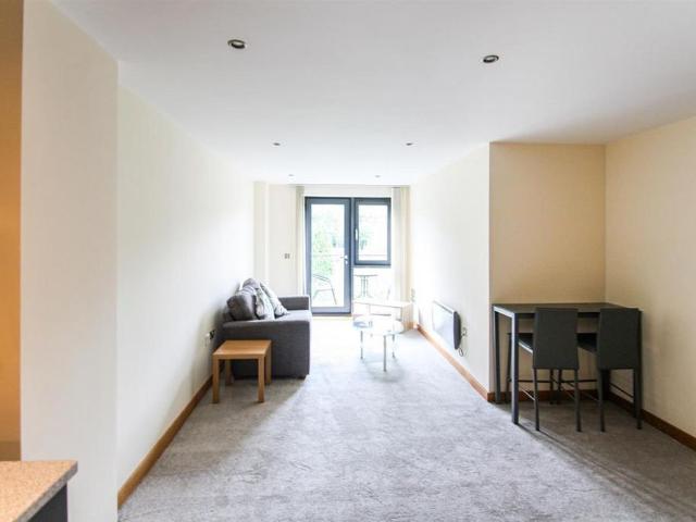 Apartment for rent in Baildon, West Yorkshire