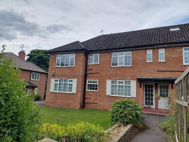 Flat for rent in High Harrogate, Harrogate
