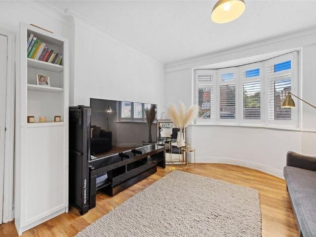 Apartment for rent in Colney Hatch, Isle Of Man