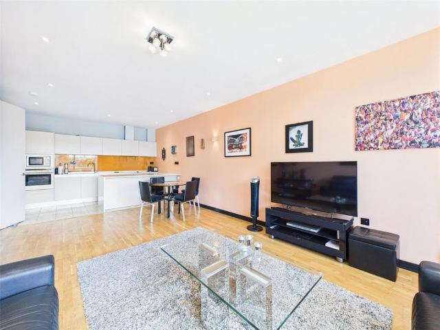 Apartment for rent in Kew, Greater London