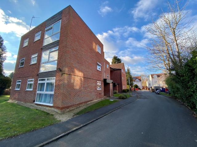Flat for rent in The Slade, Oxfordshire