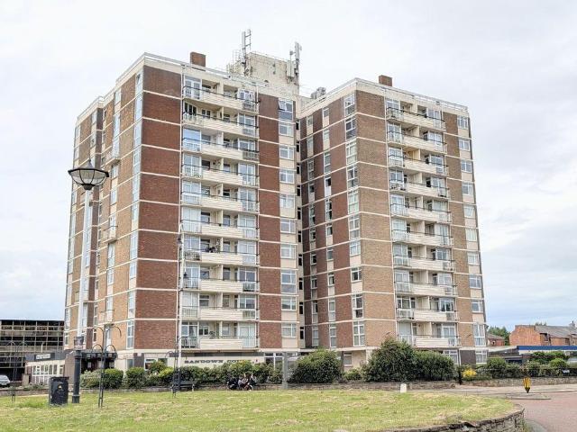 Flat for rent in Meols Cop, Southport