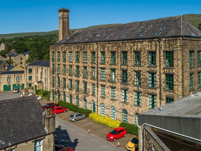 Flat for rent in Saddleworth, Pendock